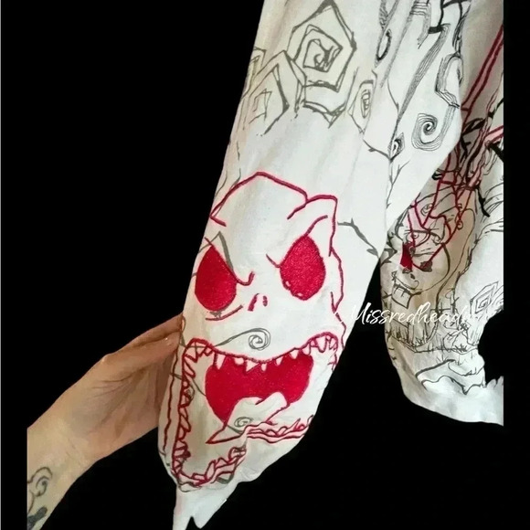 ~Disney~ Skellington Sweatshirt - Small - Picture 7 of 7